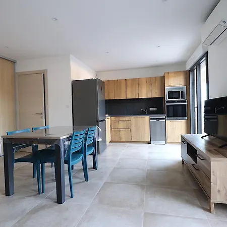 T2 Azur - & Commerces A 200m- Barbecue - Parking - Wifi * Albitreccia