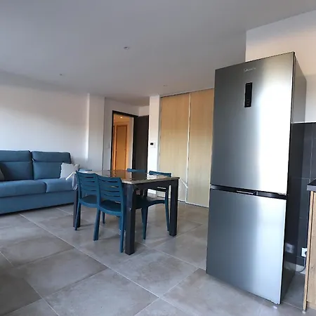 아파트 T2 Azur - & Commerces A 200m- Barbecue - Parking - Wifi Albitreccia