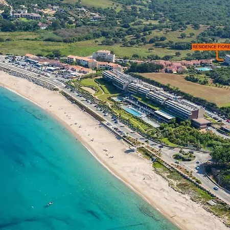 Apartmán T2 Azur - & Commerces A 200m- Barbecue - Parking - Wifi *