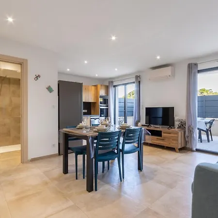 T2 Azur - & Commerces A 200m- Barbecue - Parking - Wifi *