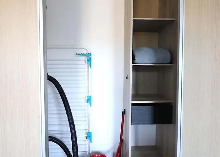 Daire T2 Azur - & Commerces A 200m- Barbecue - Parking - Wifi *